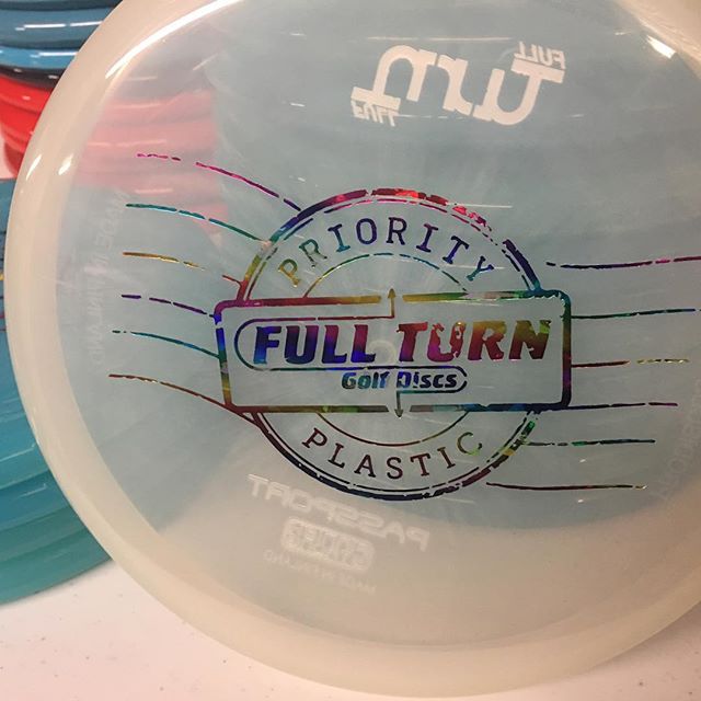 New stamp for the Priority Passport just hit the website with exact weights. Link in bio to get yours! #discgolf #discgolflife #discgolfgirls #fullturndiscs #ftd